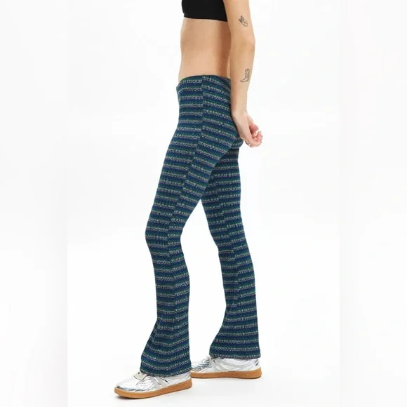 BDG Pria Knit Pull On Flare Pant - Picture 2 of 8